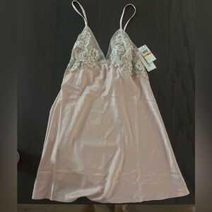 Flora Nikrooz Women’s Rosa Charmeuse Chemise